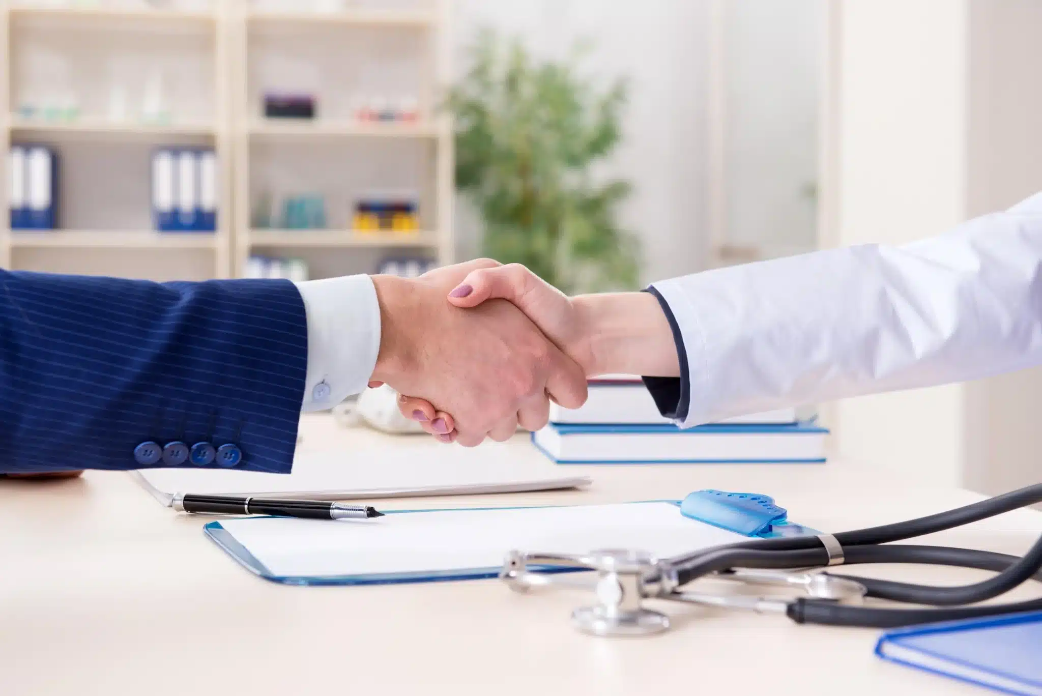 Compradores internacionales servicios de salud